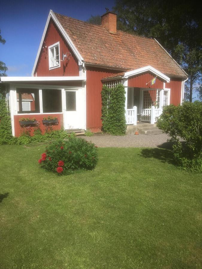 Stuga Olstorp Skanninge ภายนอก รูปภาพ